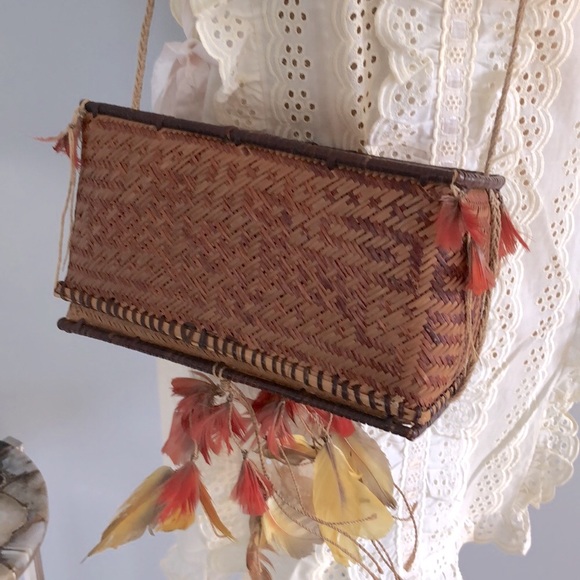 Crossbody Bag from Southeast Asia - Picture 4 of 17
